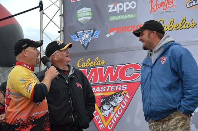 CB480B90-0D41-4C1F-9BB8-40F159742220