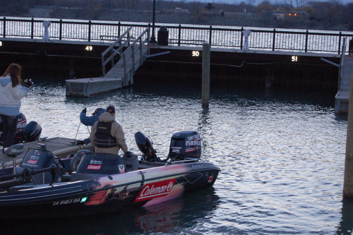 CB86D38B-FC96-431B-AC69-8B4BB6B2D850