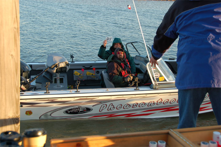 CB9D1C0E-FA5B-4F76-93EC-D5D9A6EFED87