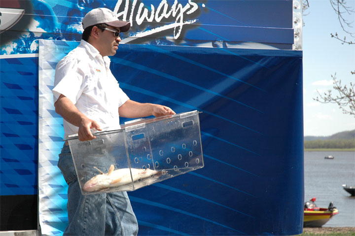 CBC9B8B5-7DED-4BDD-A7C6-009EF2FBCB80