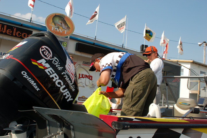 CBD2969C-0AE3-48F6-B8AB-153DA144F907