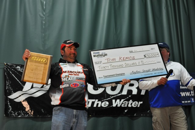 CBE501BE-D728-4CFC-94FC-69EBDF9888B0