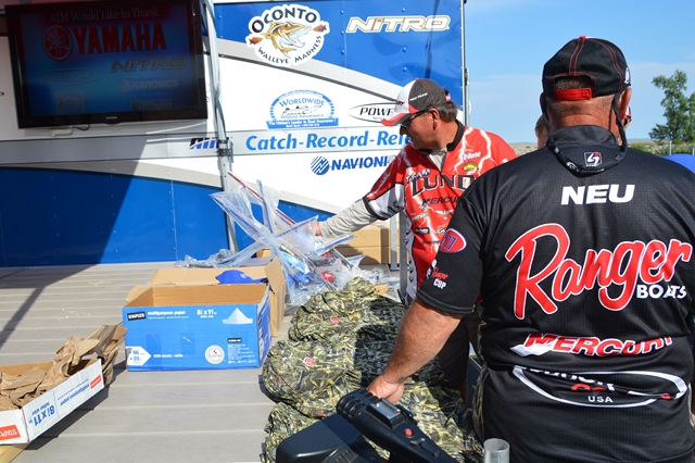 CC15FE4D-712A-4ACF-AD86-17FD0A09F982