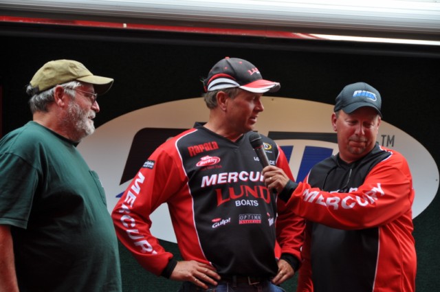 CC252E23-2D51-4D92-9586-9CB7DBC8106E