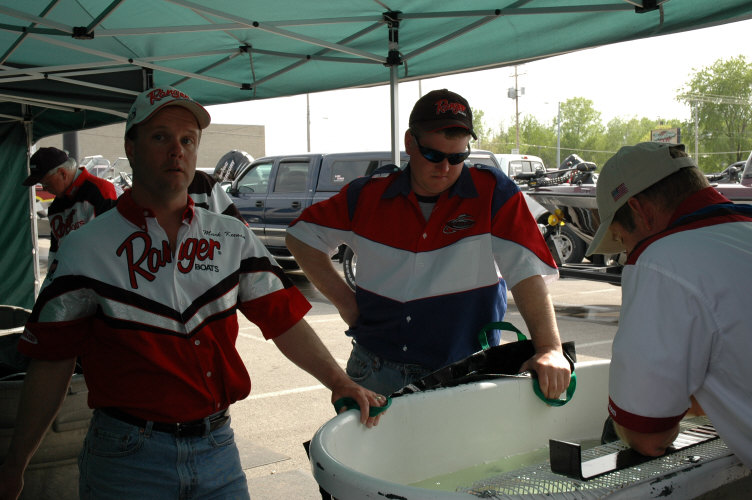 CC3F3F5F-B4EE-43A3-85D4-15034E64CC27