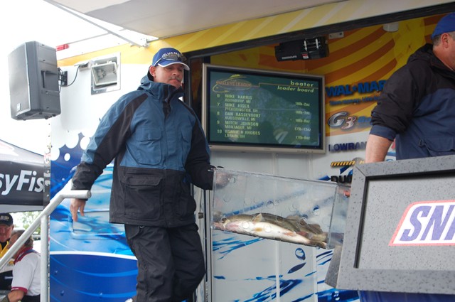 CC4E2FAB-E9BA-45E2-AB6D-671321A2CDE8