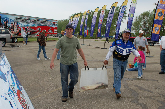 CC5DC2DD-2342-4879-A8E0-1E3DBE2A09DC