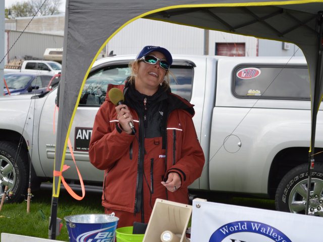 CCB63AD7-663C-480D-85D8-892FCD2E3035