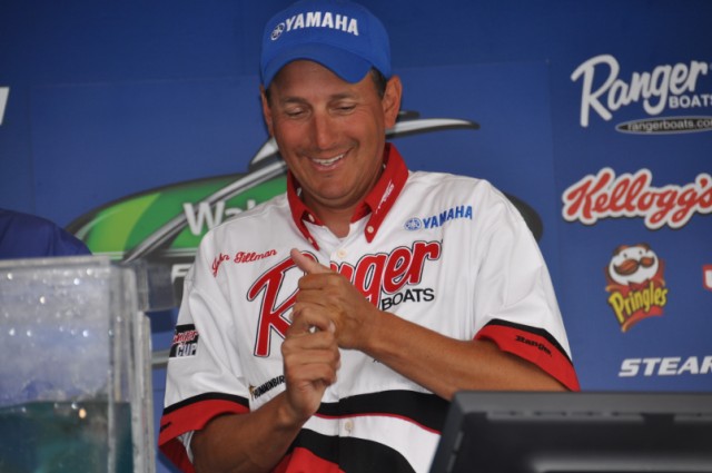 CCB6BD0D-241A-4E07-8EE2-BAF497B1BE7E