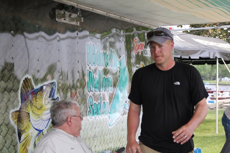 CCD0E1C0-E0D6-405F-A7CB-D17FA18C9105