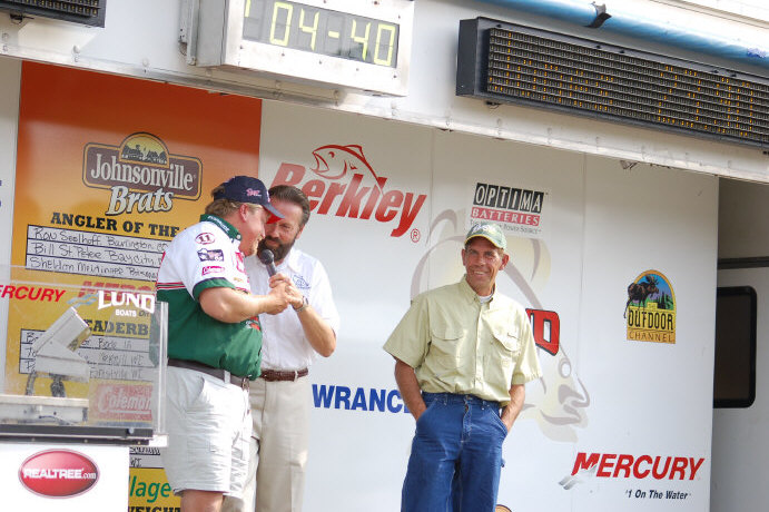 CCD43AFE-E940-4666-B180-2B3B57FF2FC2