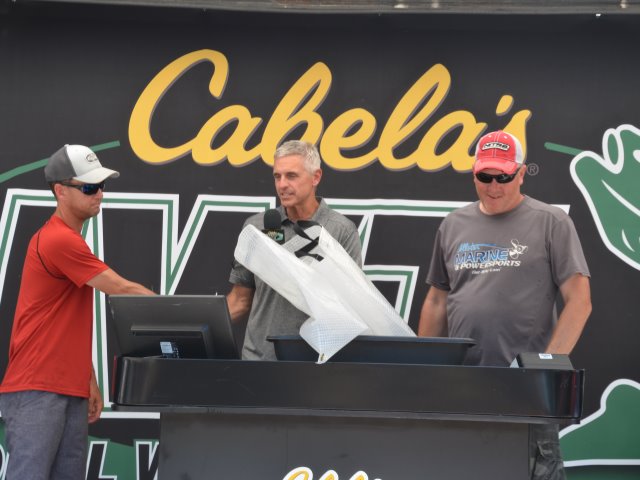 CCF4C665-9443-4641-84F5-697FE45B2FF1