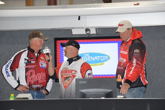 CD159198-8E61-40E8-B687-4A083224F76C