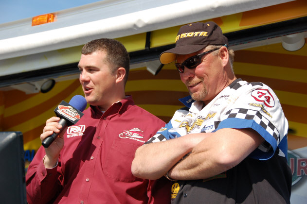 CD2B9B70-2E3D-47C3-AAFA-7FD8C3B30274