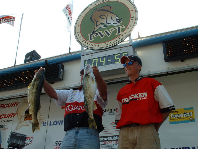 CD83A397-2AEB-405B-86E9-B127CE0BE3C3