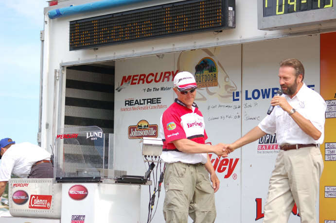 CD9EADD0-23ED-4C0F-B062-AFFB37B3EDE0