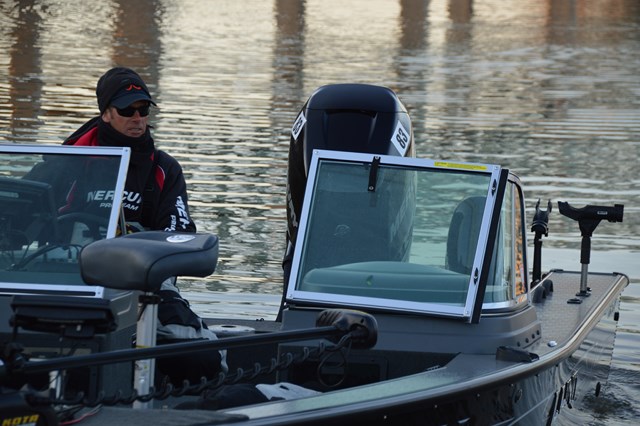 CE142CCE-E7FB-4E1B-8062-84B9A60C9A12