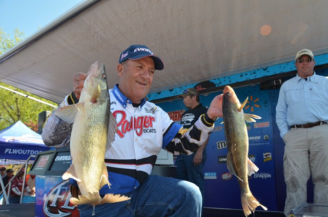 CE3515AC-2E59-4BA5-ACD4-113E41CC89F8