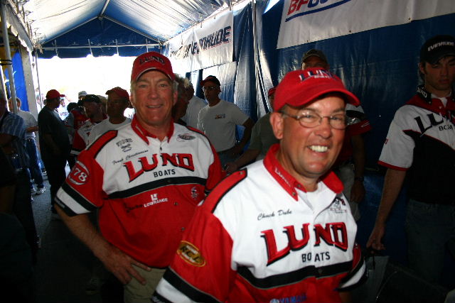 CE409BAD-DEEE-46EE-B4F7-92A93643D5EA