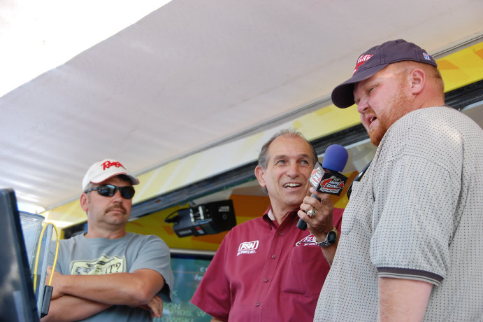 CE50BA2E-7444-460D-A7A1-6095977C2033