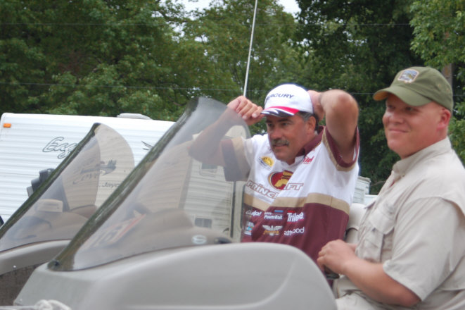 CE608E66-44E5-4DF3-A751-9C1463DDAE0C