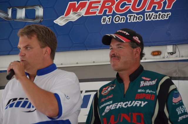 CE794F27-2E6C-46F8-A9F3-88A507DFEB0C