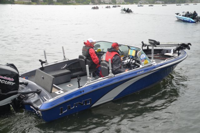 CE82FC87-3FF5-4FD0-B1C3-4281B3588D5A