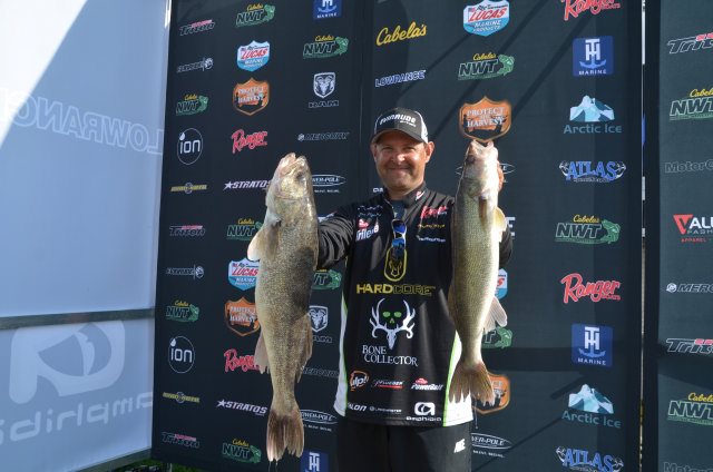 CF101E76-81E5-4BB5-9BDB-00F86AFA0AD2