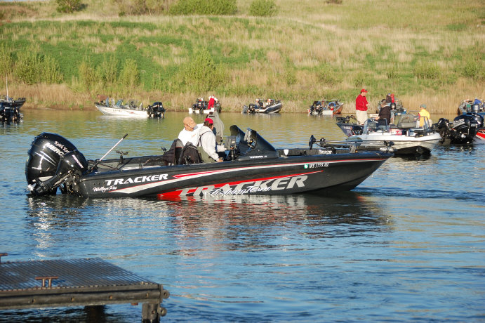 CF19BF85-8CE6-4DC5-81A0-F74A63D730AB