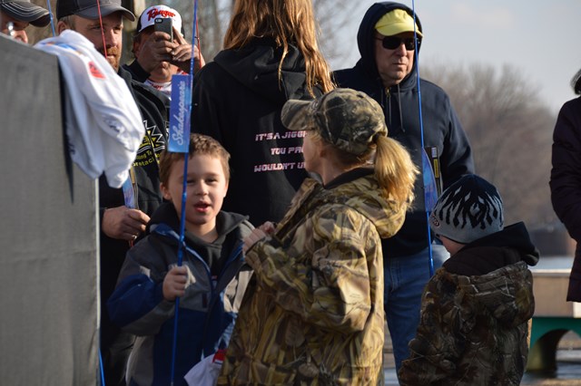 CF4CAA69-2AA9-4D54-B1B4-85E2F69C79AF