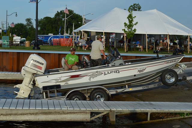 CF80F61C-8525-4AE6-A6AB-CD613F244443