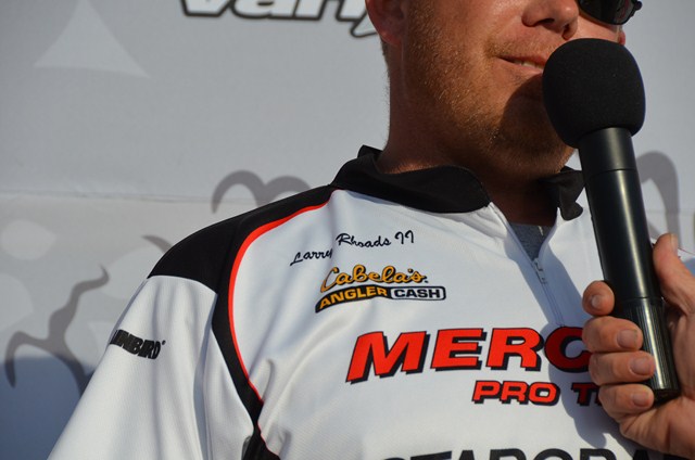 CF82C69B-D36E-444F-A3B3-196392383857