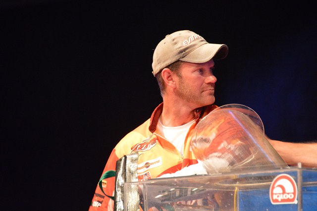 CF973E37-535F-46C8-957A-7284B8D9AD99