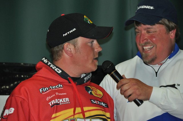 CFEFCAA9-0F6C-4C9A-9FB1-04B67F42A707