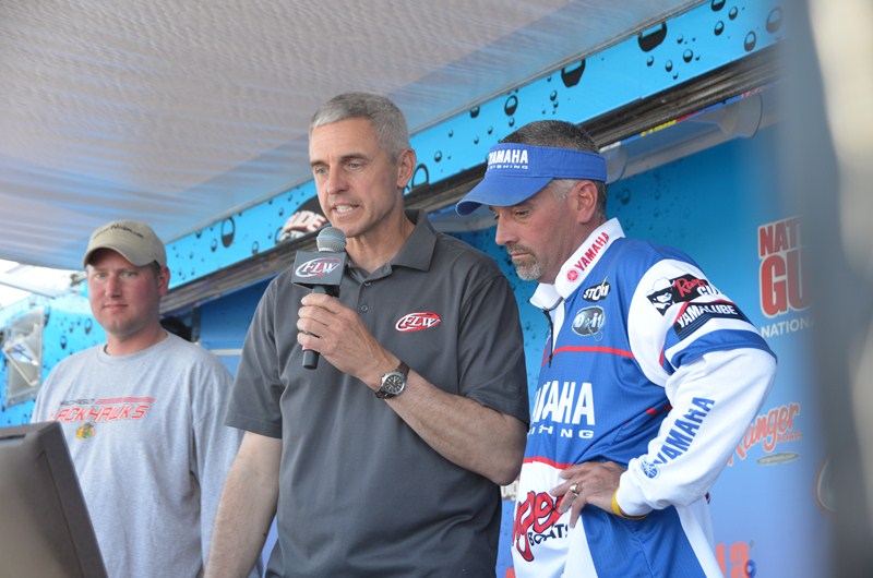 AC34CAF8-8900-4360-B49A-8CA4650AC667