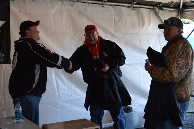 8E792B3D-1B17-4D08-8A6F-1C8936282362