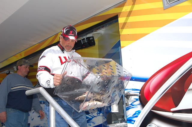 D007FB49-E125-4CDE-8D93-CB7ED3C7AC2C