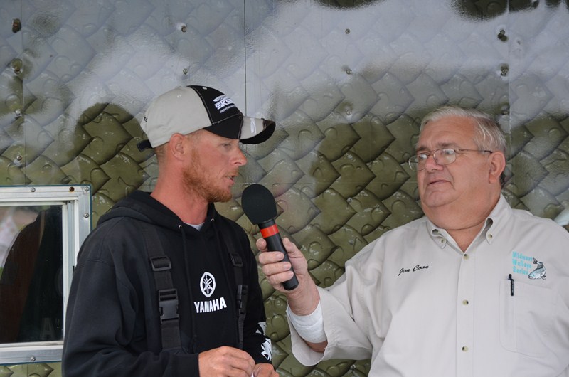 D0086F39-C03E-4875-9B7F-F5E545F1561D