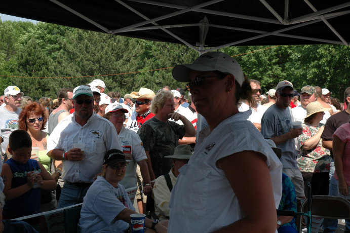 D07E3316-017B-44B6-B194-F607059E3CF4