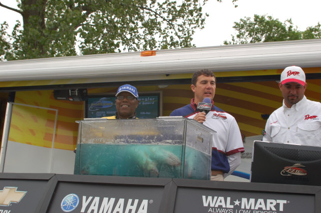 D0A5FB2A-D15B-4595-8C00-060A16985EC4