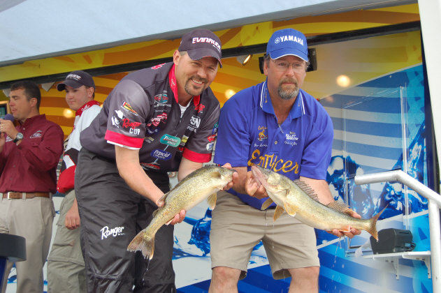 D0CEF91E-107B-4E74-B827-8C0B293C6FD2