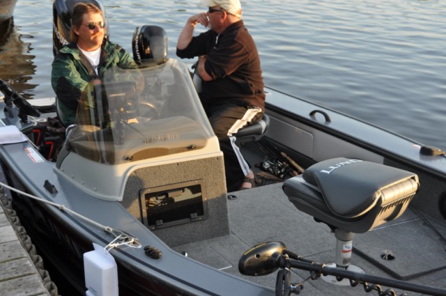 D11995DC-4884-4427-91C4-8A9A74AF9050