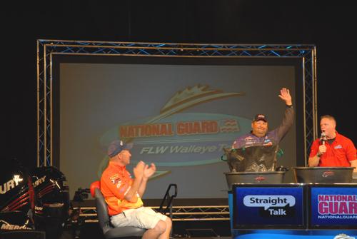 D11CDC04-7A07-4D62-8D70-2BF20F9973AF