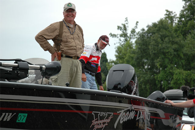 D1625F68-BFD9-4B37-9054-8849C130EF18