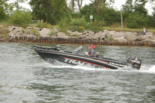 D1EEF4E1-A7D8-4D5C-A216-F726180881C0