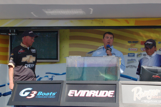 D22260A7-A340-44A8-BC3C-9D6462F658B0