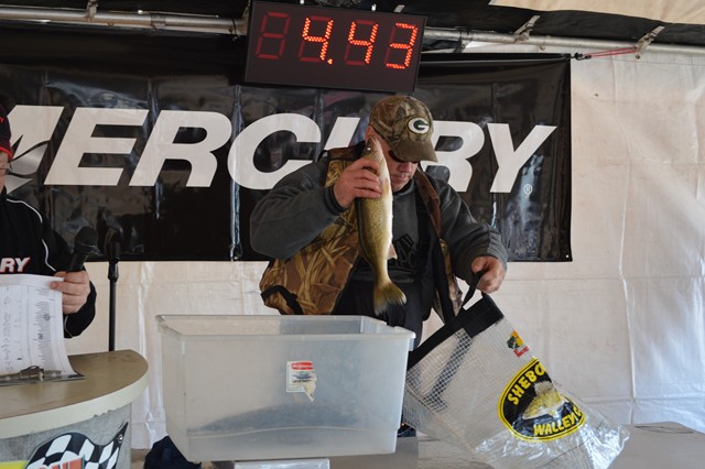 D245A543-88FC-444C-8CBF-E0924629D559