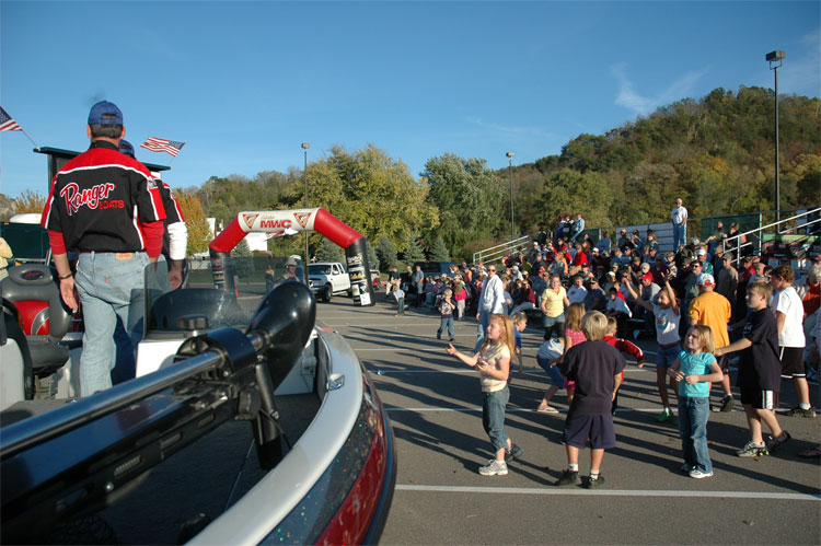 D2470C60-9C55-4ED8-BFF2-D6288577CC82