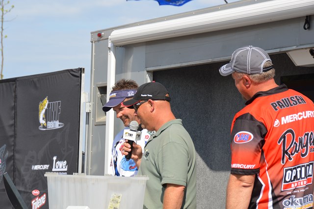 D278E614-421C-4E70-807B-EC90DA800082