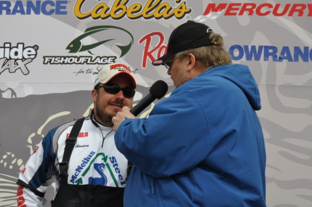 D290B938-0EA8-44D5-B4EC-ECA3E0BB45D1